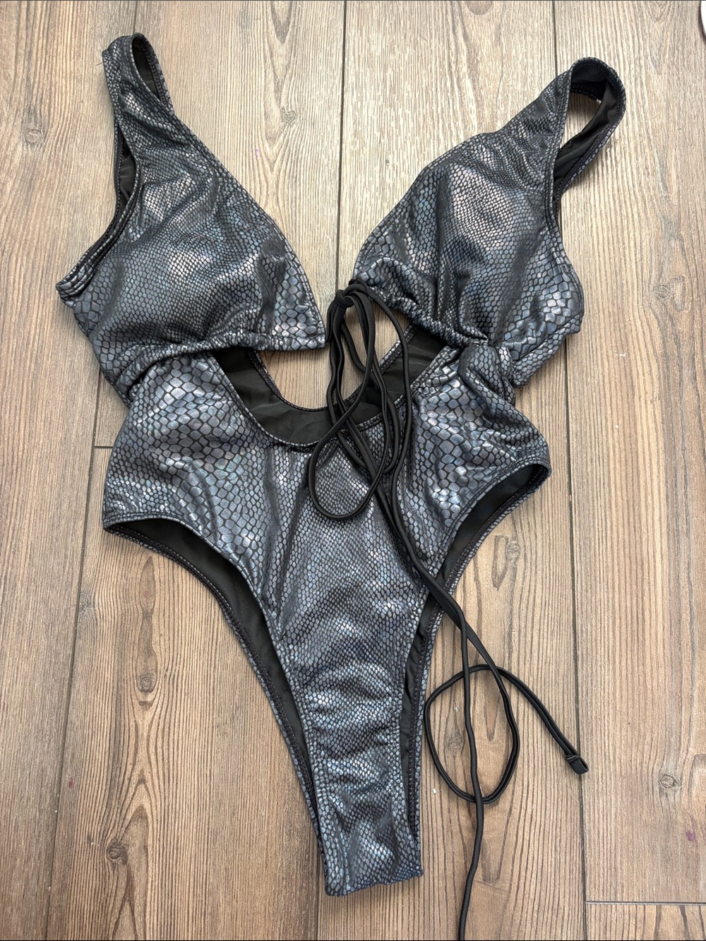 One peice snake print swimsuit